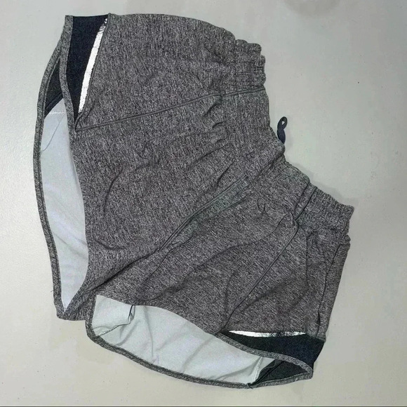 Lululemon Hotty Hot Shorts - Picture 5 of 8